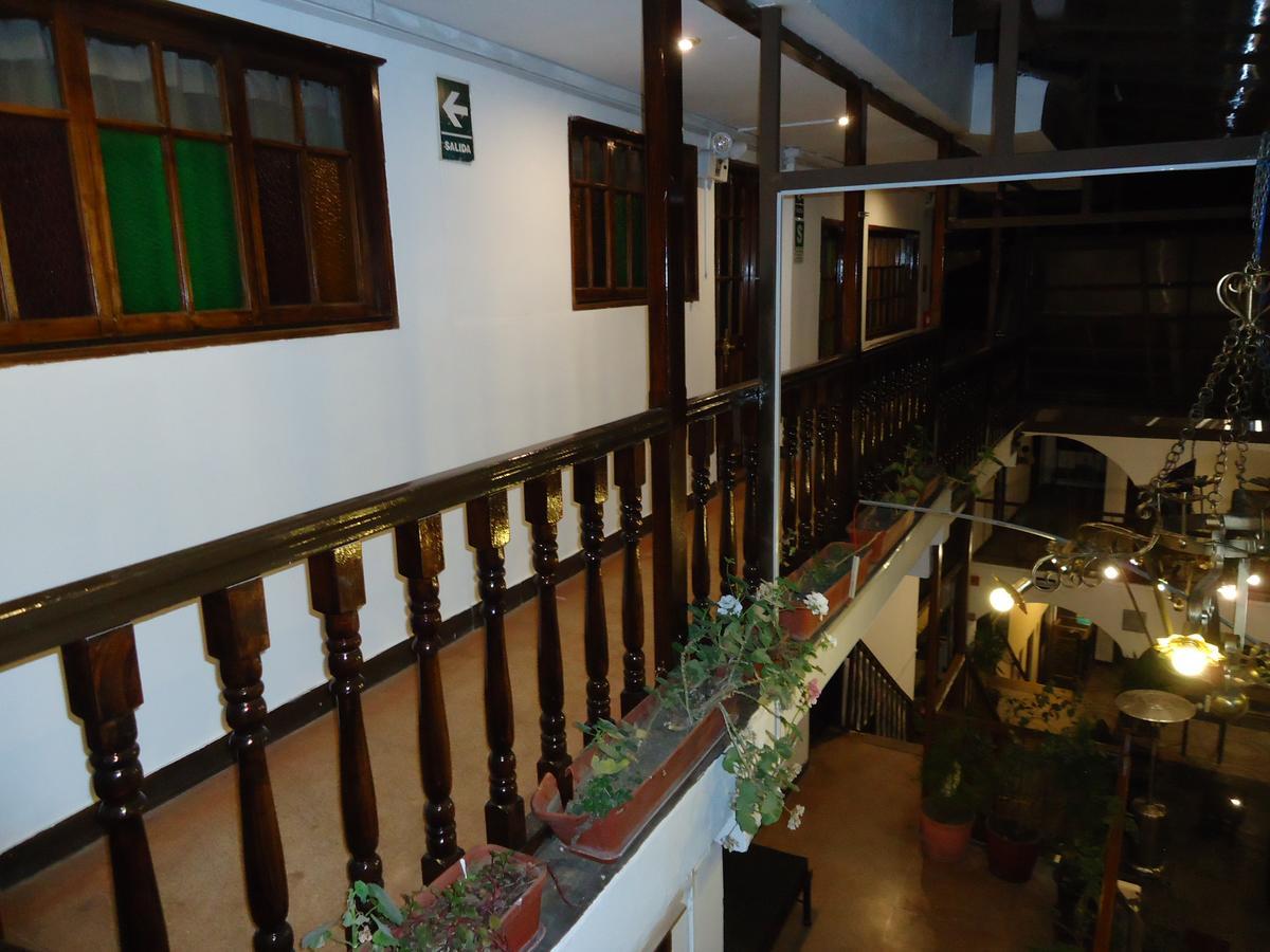 Hotel Montecristo Cusco Exterior photo